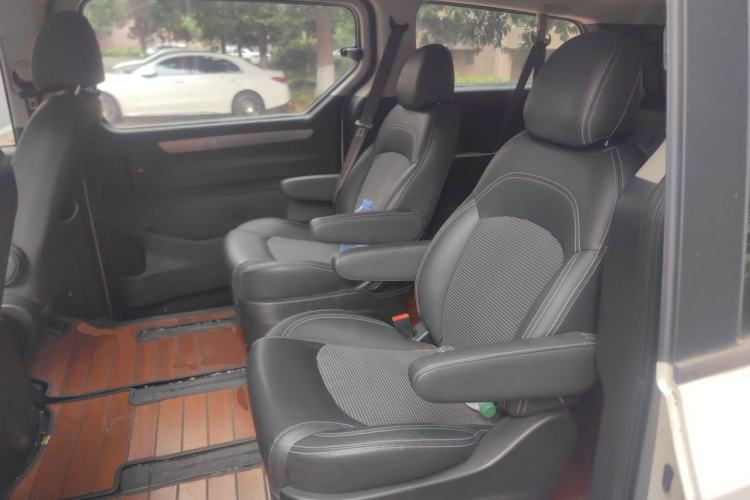 Used SAIC MAXUS G10 2018 PLUS 2.0T Automatic Elite Edition Left Rear Seat