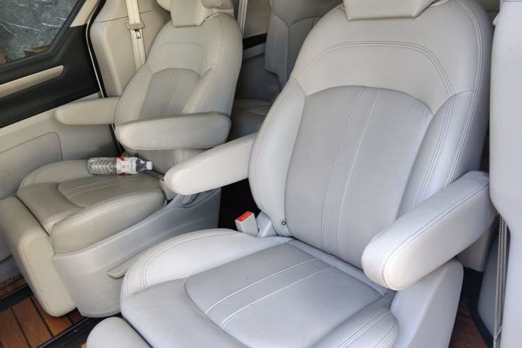 Used SAIC MAXUS G10 2018 PLUS 2.0T Automatic Luxury Executive Edition Left Rear Seat