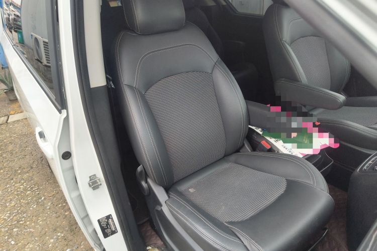 Used SAIC MAXUS G10 2018 PLUS 2.0T Automatic Elite Edition Right Front Seat