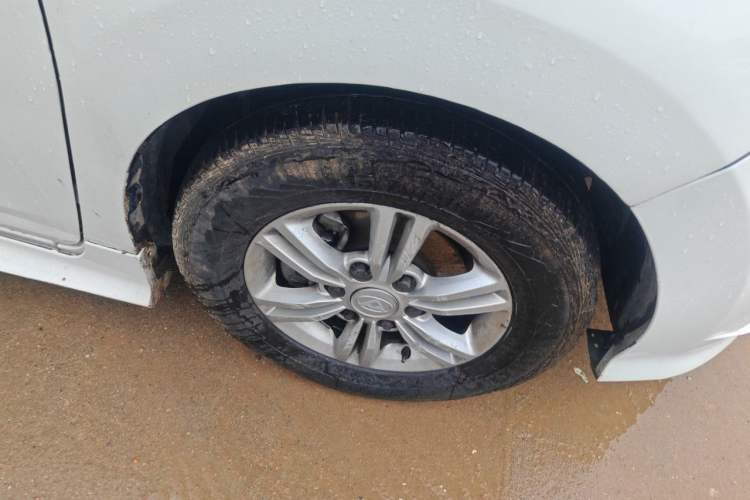 Used SAIC MAXUS G10 2018 PLUS 1.9T Manual Elite Edition Diesel Right Front Wheel Hub