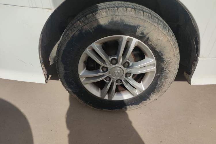 Used SAIC MAXUS G10 2018 PLUS 2.0T Automatic Smart Edition Right Rear Wheel Hub