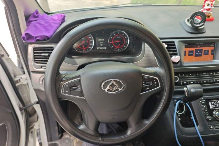 Used SAIC MAXUS G10 2018 PLUS 2.0T Automatic Elite Edition Steering Wheel