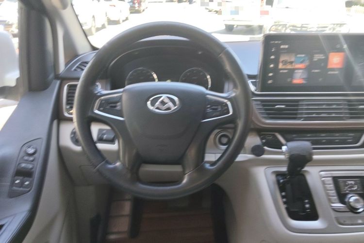 Used SAIC MAXUS G10 2018 PLUS 2.0T Automatic Luxury Executive Edition Steering Wheel