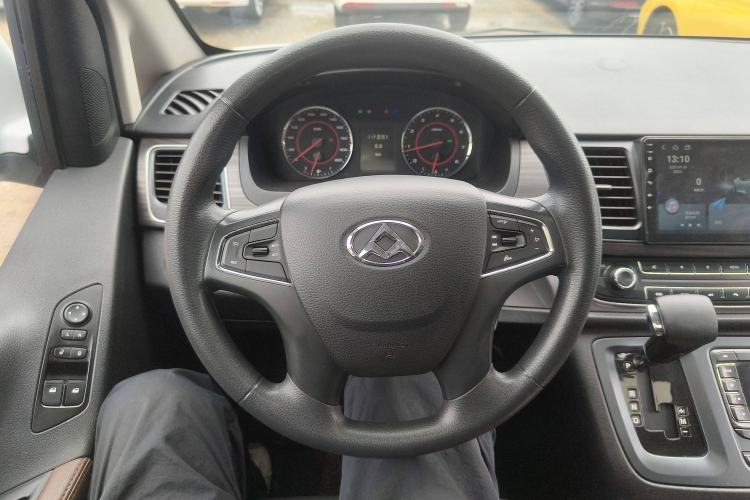 Used SAIC MAXUS G10 2018 PLUS 2.0T Automatic Elite Edition Steering Wheel