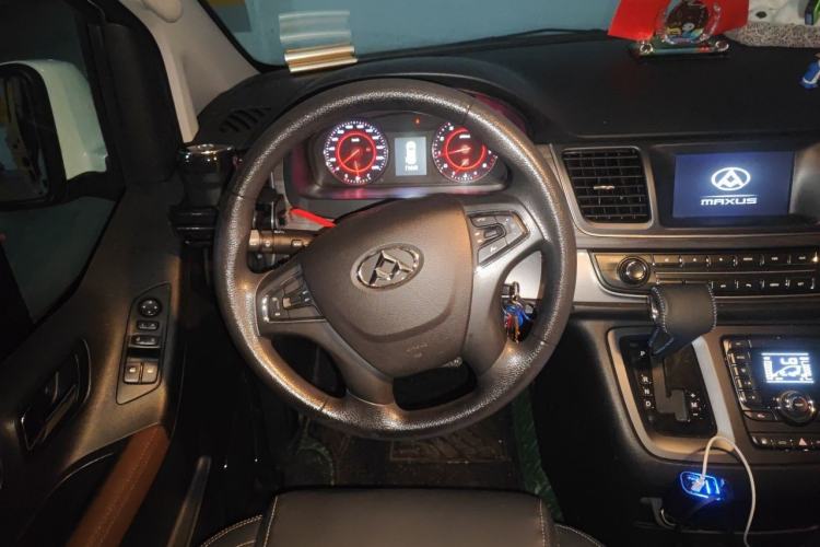 Used SAIC MAXUS G10 2018 PLUS 2.0T Automatic Elite Edition Steering Wheel