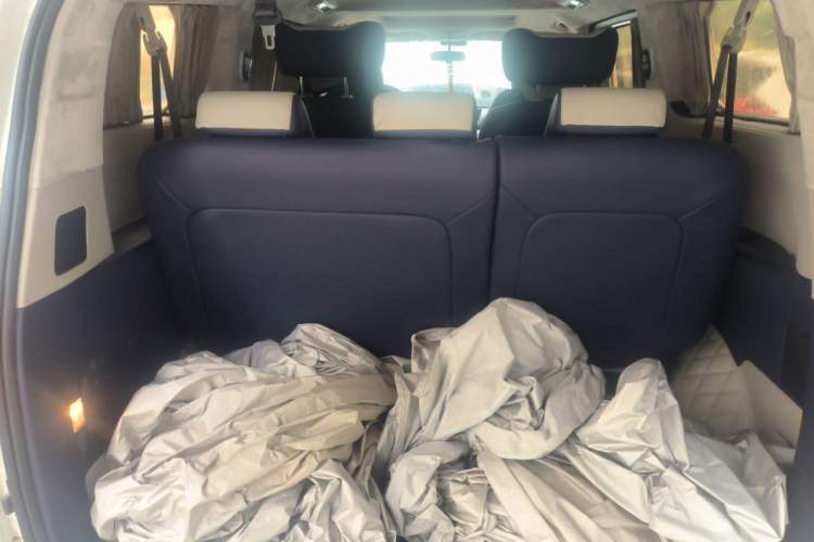 Used SAIC MAXUS G10  Trunk
