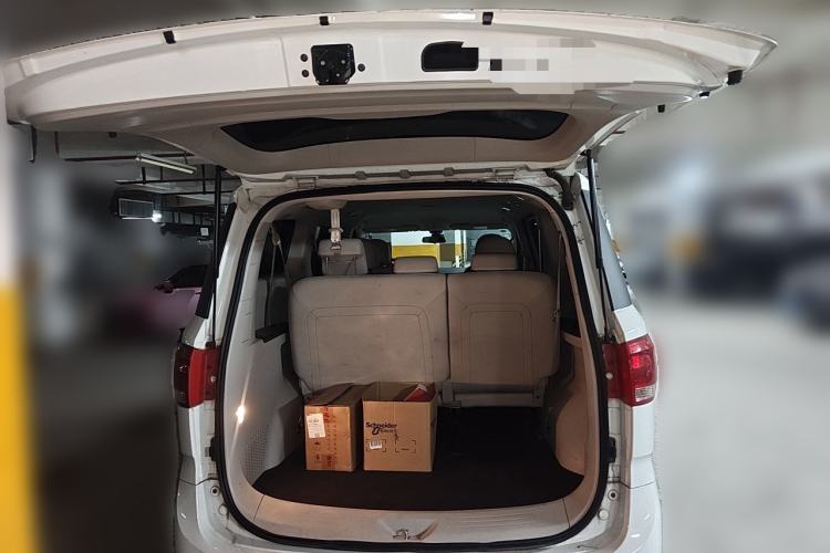 Used SAIC MAXUS G10 2018 PLUS 2.0T Automatic Smart Edition Trunk