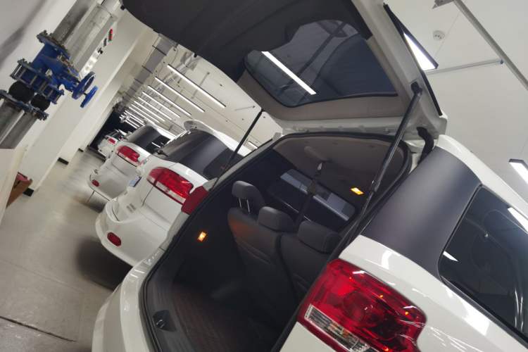 Used SAIC MAXUS G10 2018 PLUS 2.0T Automatic Elite Edition Trunk