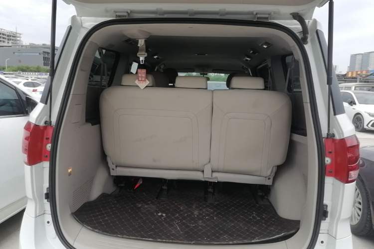 Used SAIC MAXUS G10 2018 PLUS 2.4L Manual Elite Edition Trunk
