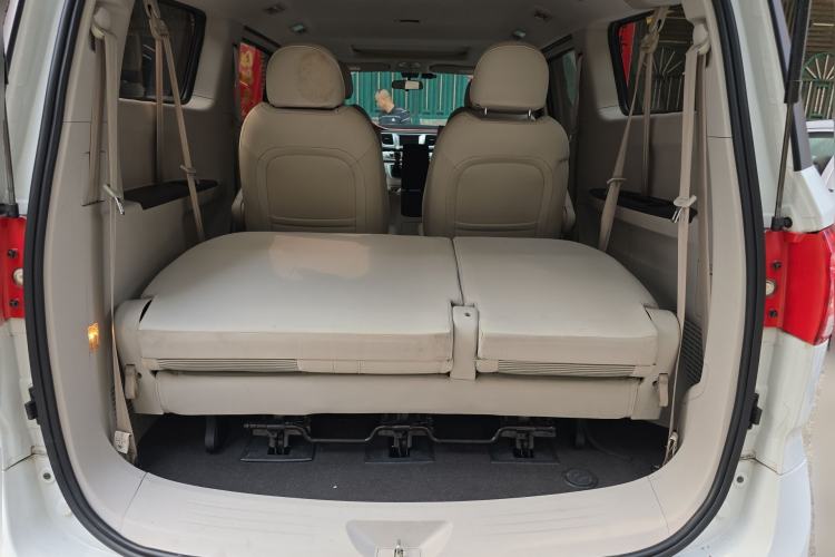 Used SAIC MAXUS G10 2018 PLUS 2.4L Manual Elite Edition Trunk
