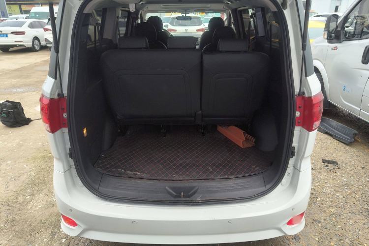 Used SAIC MAXUS G10 2018 PLUS 2.0T Automatic Elite Edition Trunk