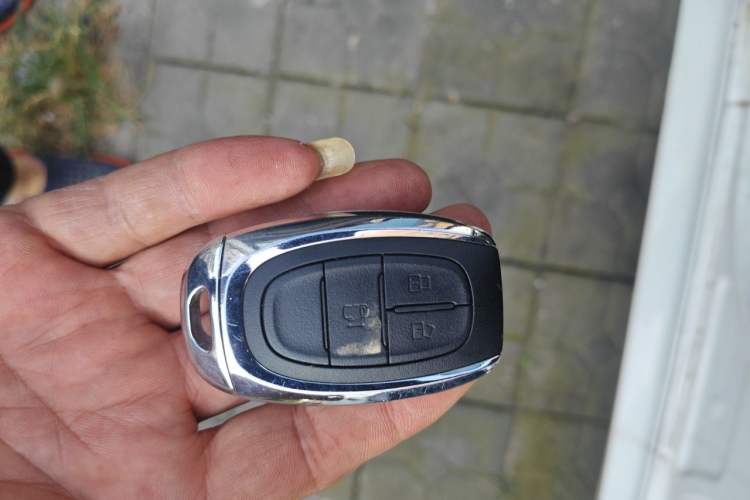 Used SAIC MAXUS G10 2018 PLUS 2.0T Automatic Luxury Executive Edition Vehicle Key