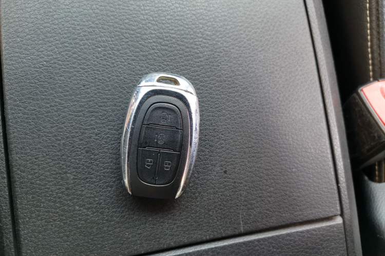 Used SAIC MAXUS G10 2018 PLUS 2.0T Automatic Flagship Edition Vehicle Key