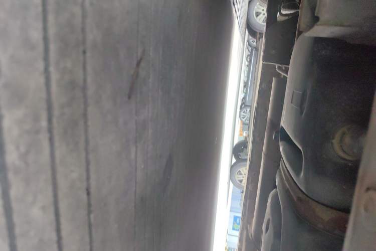 Used SAIC MAXUS G10 2018 PLUS 2.0T Automatic Elite Edition Chassis Rear Right