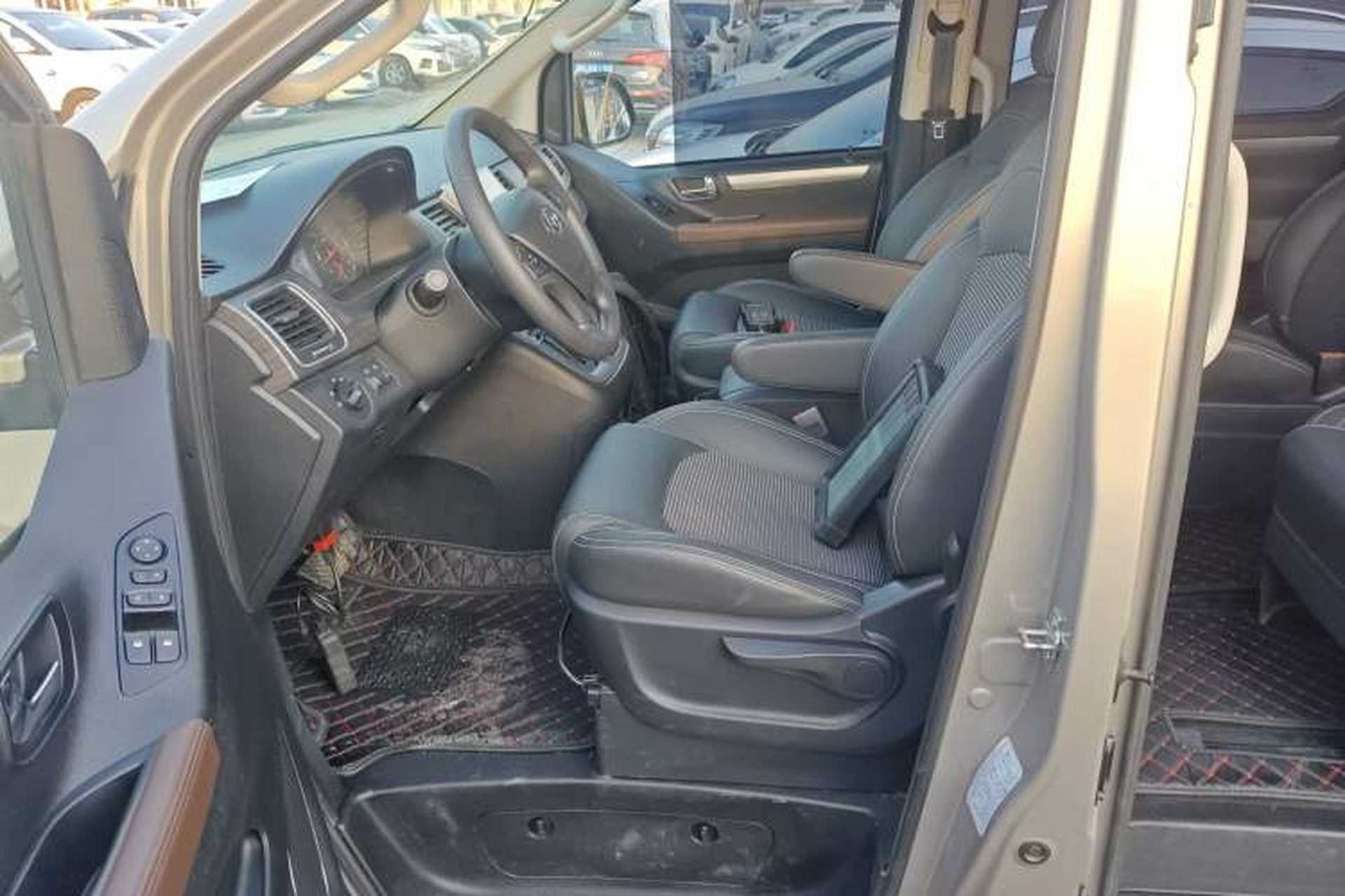 Used SAIC MAXUS G10 2018 PLUS 2.0T Automatic Elite Edition Left Front Seat