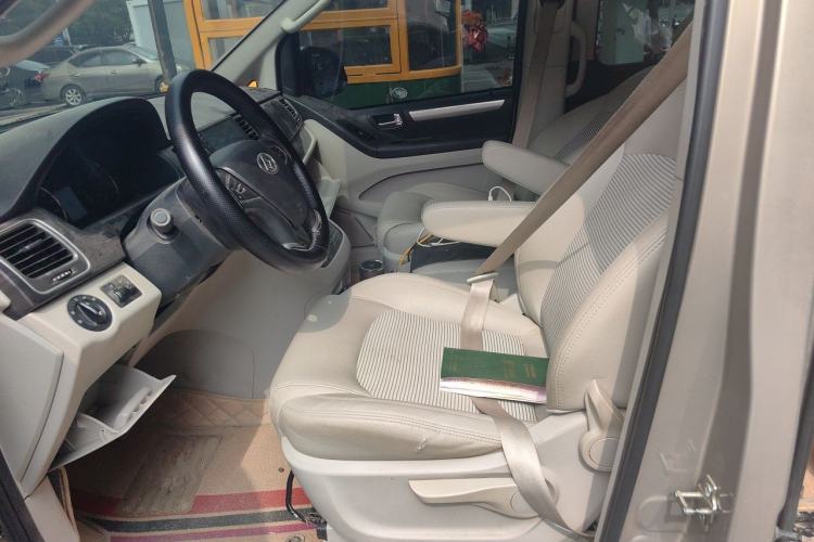 Used SAIC MAXUS G10 2018 PLUS 2.0T Automatic Elite Edition Left Front Seat