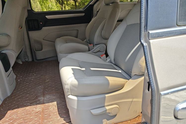 Used SAIC MAXUS G10 2018 PLUS 2.4L Manual Elite Edition Left Rear Seat
