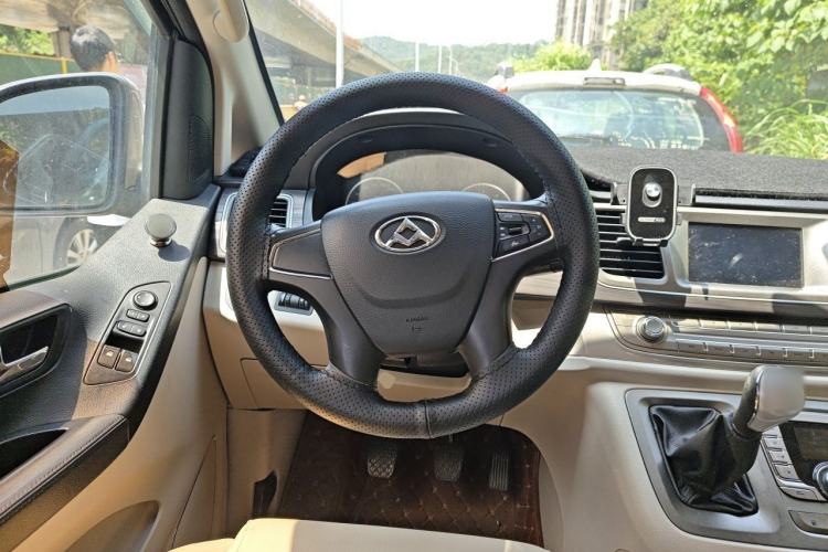 Used SAIC MAXUS G10 2018 PLUS 2.4L Manual Elite Edition Steering Wheel