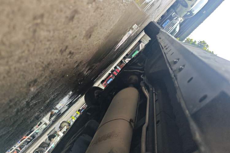 Used SAIC MAXUS G10 2019 PLUS 2.0T Automatic Elite Edition China VI Standard Chassis Rear Left