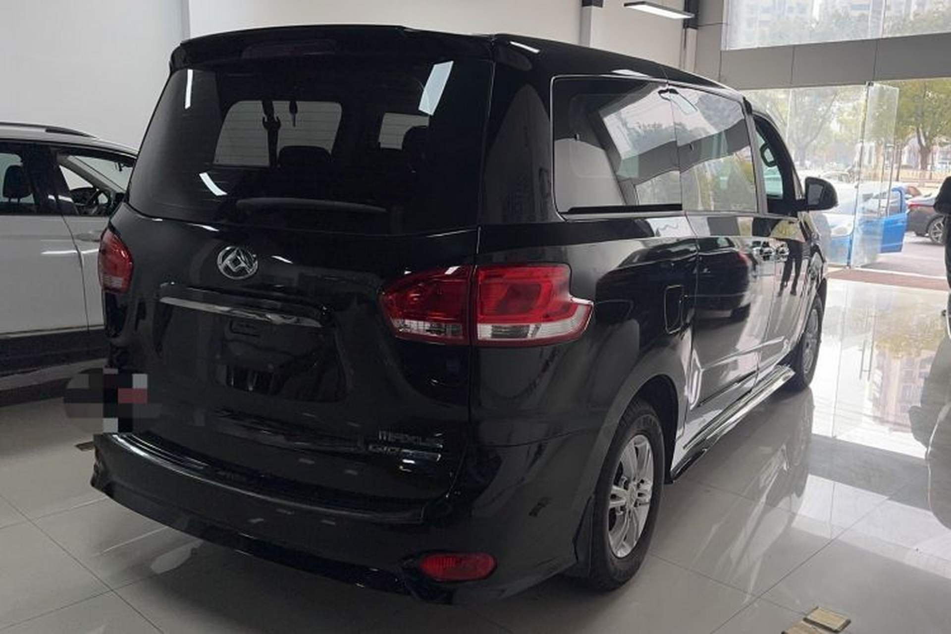 Used SAIC MAXUS G10 2019 Facelift PLUS 2.0T Automatic Elite Edition China VI Exterior 6