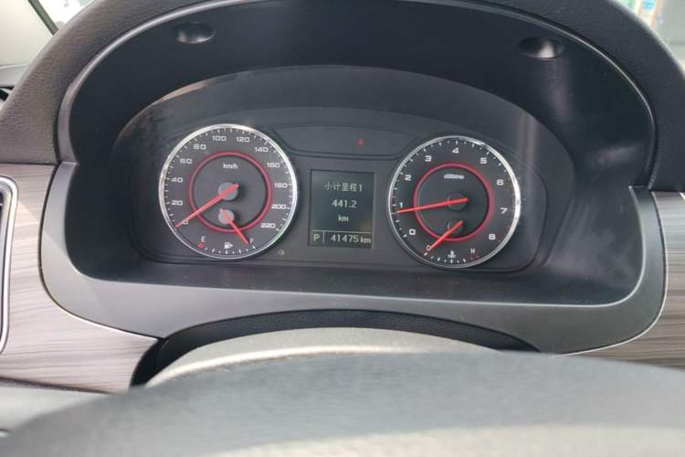 Used SAIC MAXUS G10 2019 PLUS 2.0T Automatic Elite Edition China VI Standard Instrument Cluster