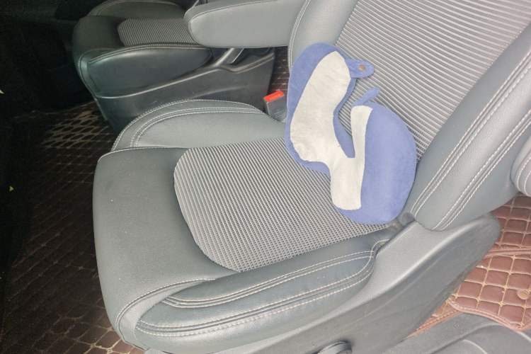Used SAIC MAXUS G10 2019 PLUS 2.0T Automatic Elite Edition China VI Standard Interior 4