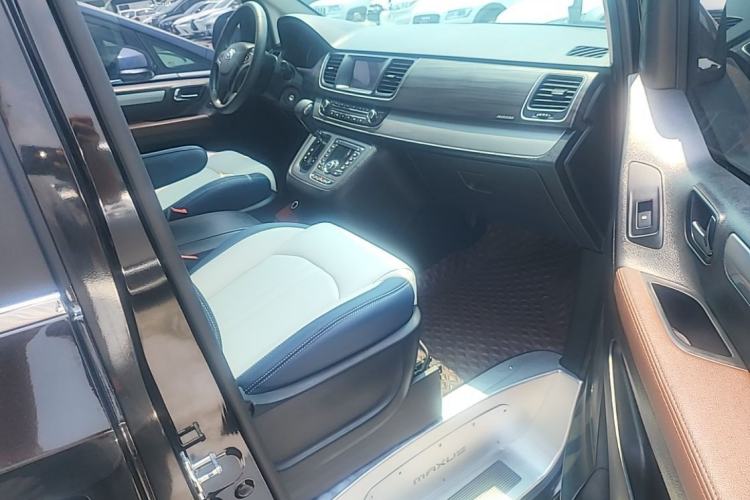 Used SAIC MAXUS G10 2019 PLUS 2.0T Automatic Elite Edition China VI Standard Right Front Seat