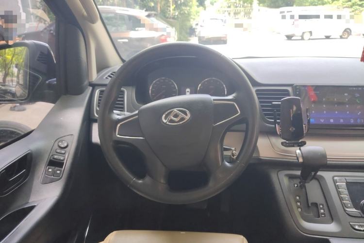 Used SAIC MAXUS G10 2019 Facelift PLUS 2.0T Automatic Smart Edition China VI Standard Steering Wheel