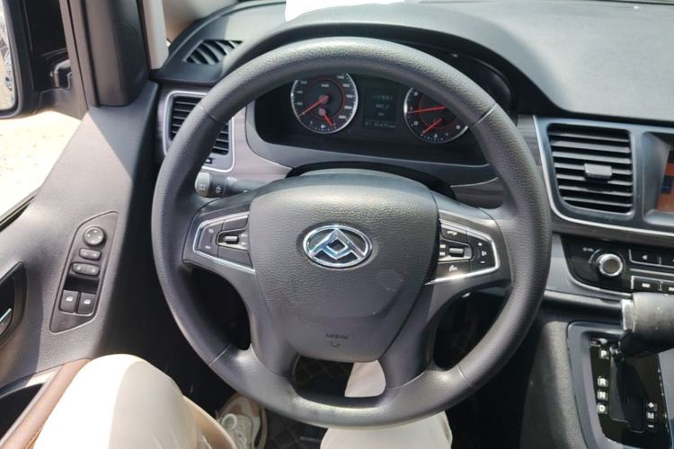 Used SAIC MAXUS G10 2019 PLUS 2.0T Automatic Elite Edition China VI Standard Steering Wheel