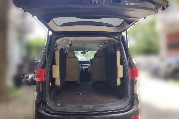 Used SAIC MAXUS G10 2019 Facelift PLUS 2.0T Automatic Smart Edition China VI Standard Trunk