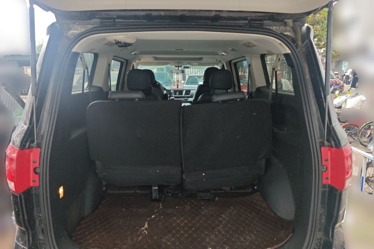 Used SAIC MAXUS G10 2019 PLUS 2.0T Automatic Elite Edition China VI Standard Trunk