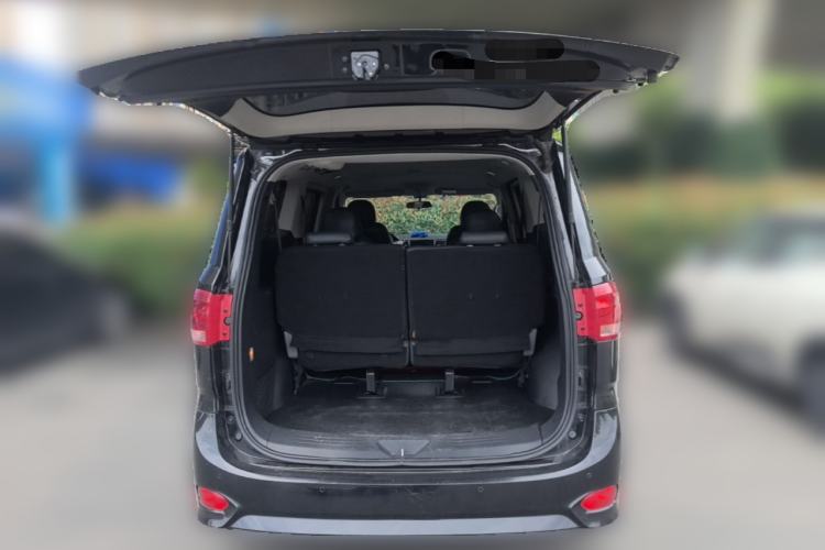 Used SAIC MAXUS G10 2019 Facelift PLUS 2.0T Automatic Smart Edition China VI Standard Trunk