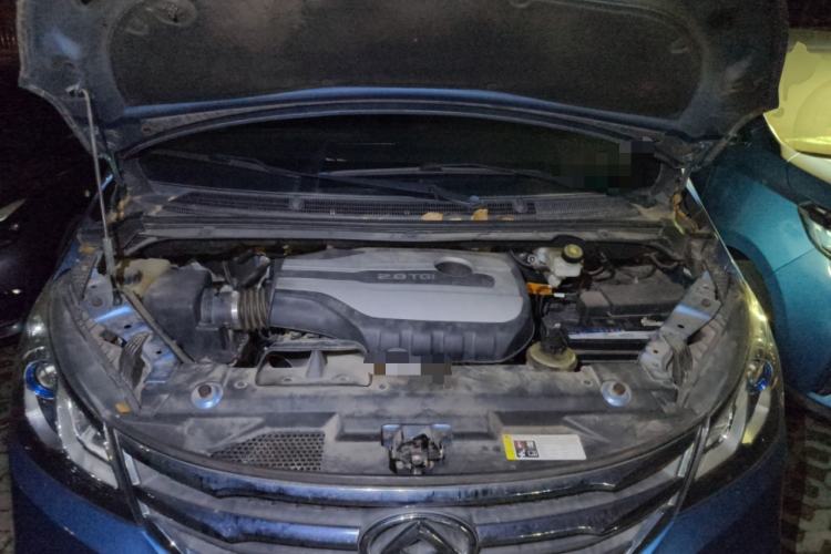 Used SAIC MAXUS G10 2019 PLUS 2.0T Automatic Elite Edition China VI Standard Engine Bay