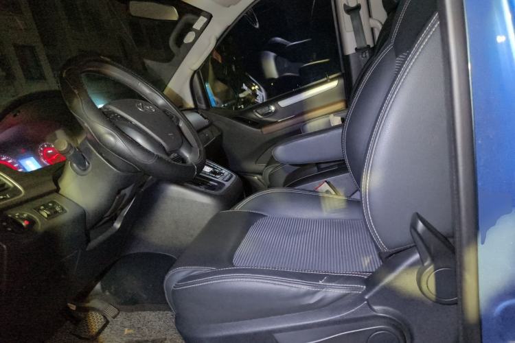 Used SAIC MAXUS G10 2019 PLUS 2.0T Automatic Elite Edition China VI Standard Left Front Seat
