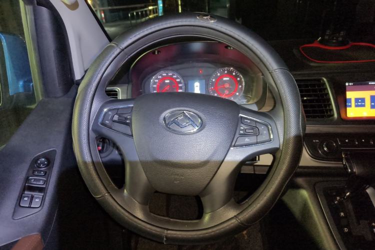 Used SAIC MAXUS G10 2019 PLUS 2.0T Automatic Elite Edition China VI Standard Steering Wheel