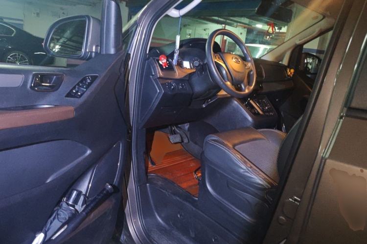Used SAIC MAXUS G10 2019 Facelift PLUS 2.0T Automatic Elite Edition China VI Driver Seat