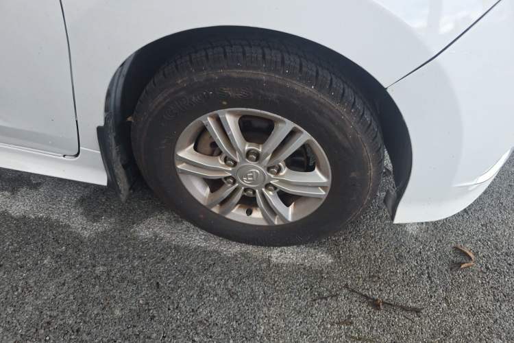 Used SAIC MAXUS G10 2019 PLUS 1.9T Manual Elite Edition Diesel China V Standard Right Front Wheel Hub