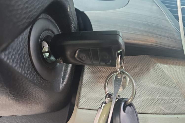 Used SAIC MAXUS G10 2019 PLUS 1.9T Manual Elite Edition Diesel China V Standard Vehicle Key