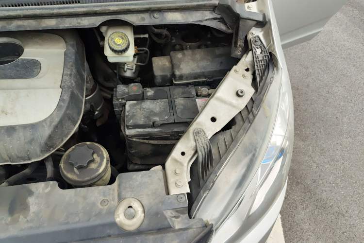 Used SAIC MAXUS G10 2019 PLUS 2.0T Automatic Elite Edition China V Standard Engine Bay Left
