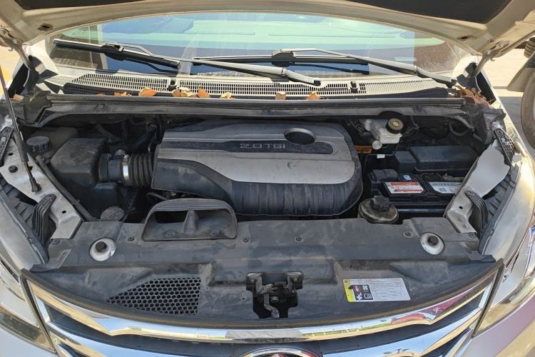 Used SAIC MAXUS G10 2019 PLUS 2.0T Automatic Elite Edition China VI Standard Engine Bay