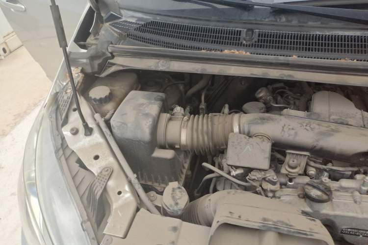 Used SAIC MAXUS G10 2019 PLUS 2.0T Automatic Elite Edition China V Standard Engine Bay Right