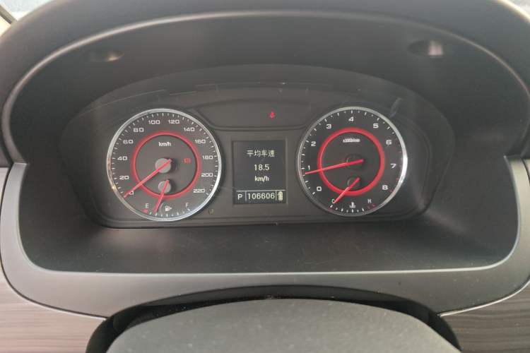 Used SAIC MAXUS G10 2019 Facelift PLUS 2.0T Automatic Elite Edition China VI Instrument Cluster