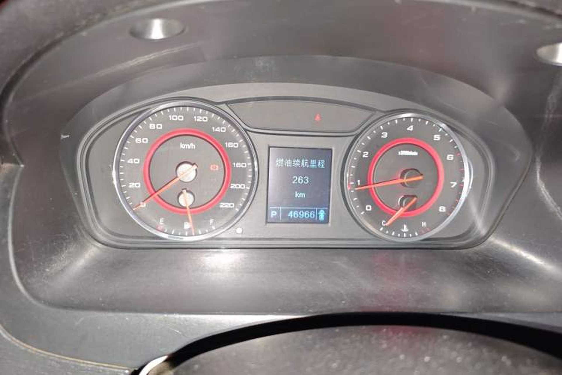 Used SAIC MAXUS G10 2019 Facelift PLUS 2.0T Automatic Smart Edition China VI Standard Instrument Cluster