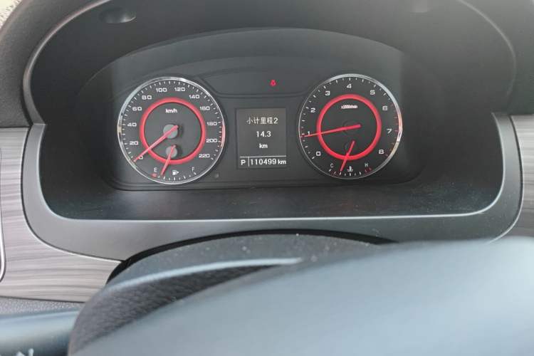 Used SAIC MAXUS G10 2019 PLUS 2.0T Automatic Elite Edition China VI Standard Odometer Close Up