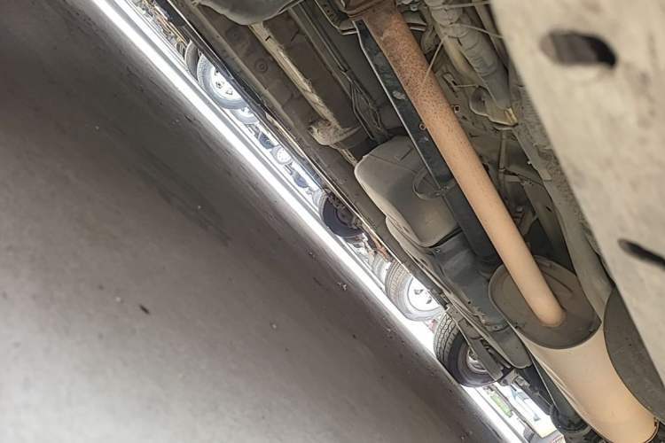 Used SAIC MAXUS G10 2019 PLUS 1.9T Manual Elite Edition Diesel China V Standard Chassis Front Left