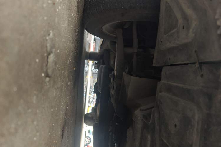 Used SAIC MAXUS G10 2019 PLUS 1.9T Manual Elite Edition Diesel China V Standard Chassis Front Left