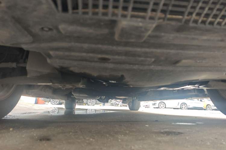 Used SAIC MAXUS G10 2019 PLUS 1.9T Manual Elite Edition Diesel China V Standard Chassis Front