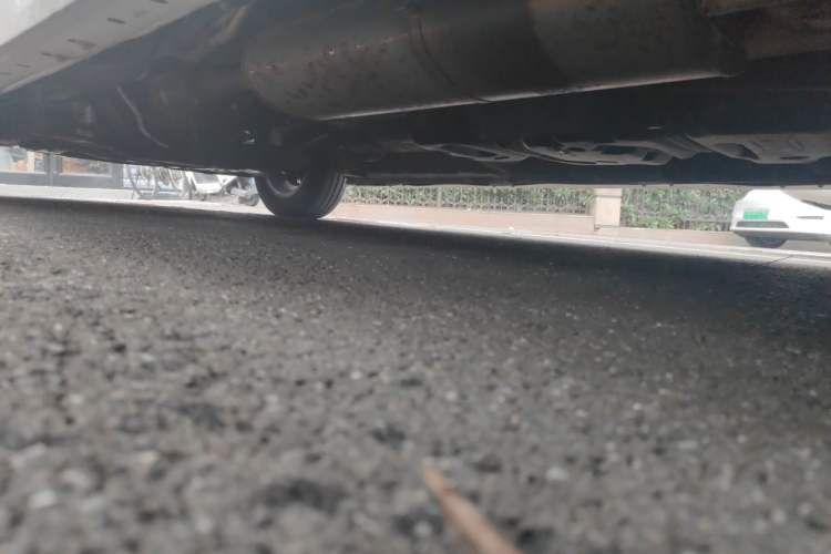 Used SAIC MAXUS G10 2019 PLUS 2.0T Automatic Elite Edition China VI Standard Chassis Rear Left