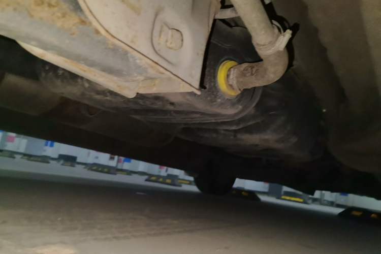 Used SAIC MAXUS G10 2019 Facelift PLUS 2.0T Automatic Smart Edition China VI Standard Chassis Rear Right