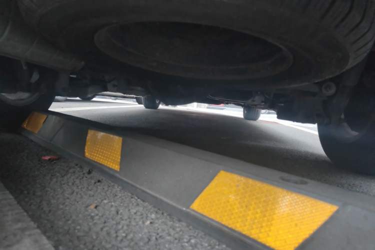 Used SAIC MAXUS G10 2019 PLUS 2.0T Automatic Elite Edition China VI Standard Chassis Rear